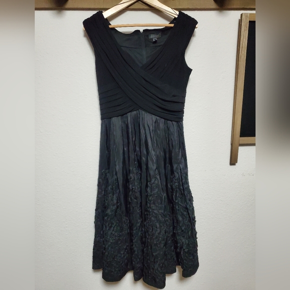 Adrianna Papell black dress women's size 8 cocktail party - Picture 2 of 8